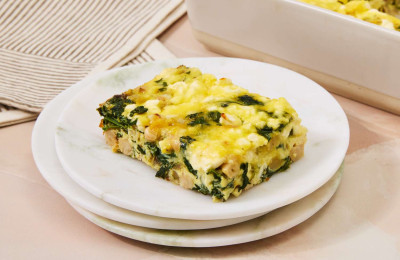 Prepare-Ahead Spinach and Mozzarella Breakfast Casserole