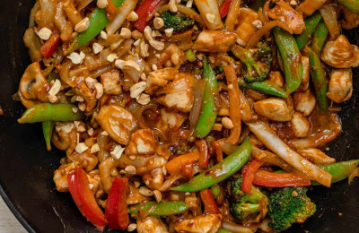 Spicy Thai Peanut Chicken Chili
