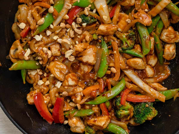 Spicy Thai Peanut Chicken Chili