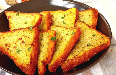 Fried Chicken Stuffed Bread