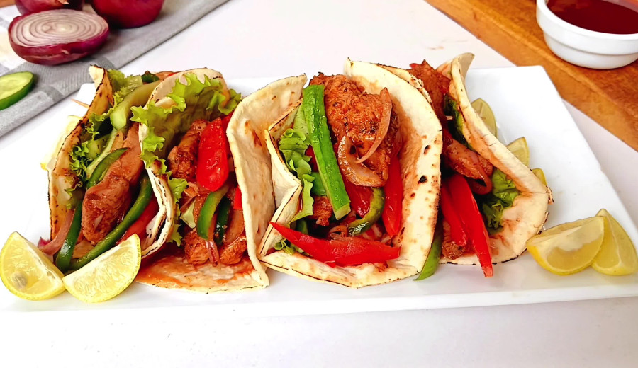 Chicken fajita tacos made easy