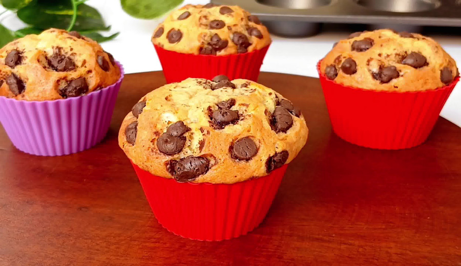 Sweet Banana Muffins