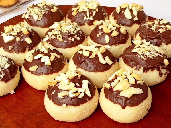 Easy Chocolate Cookies