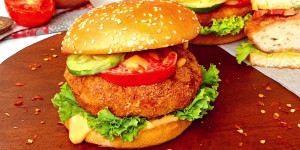 Fried chicken sandwich