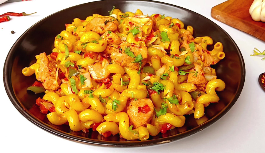 Delicious Chicken Noodle Dish