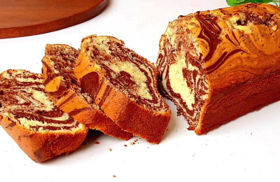 Marble Swirl Tea Cake