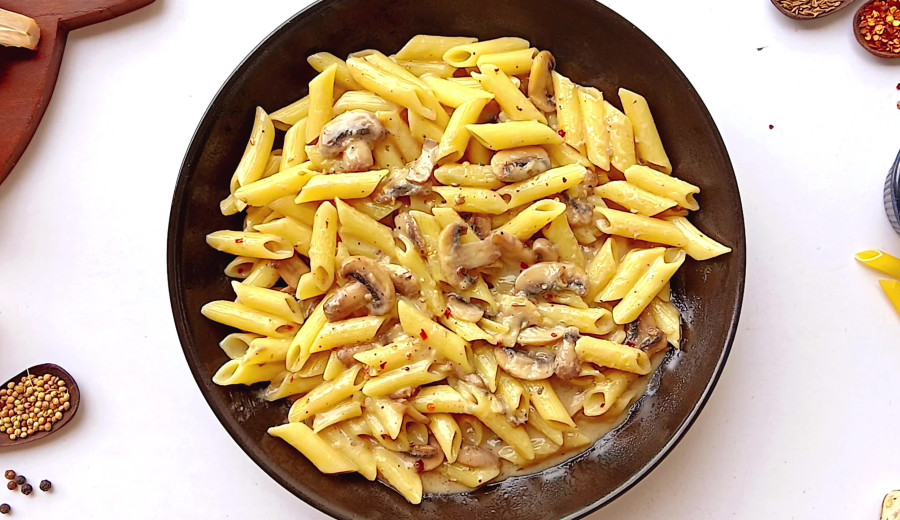Rich Mushroom Pasta Dish