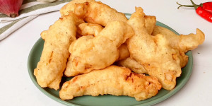 Crunchy Chicken Fritter Treats