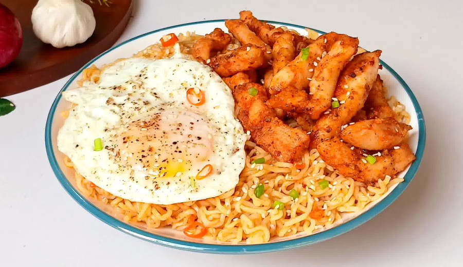 Zesty Chicken Noodle Dish