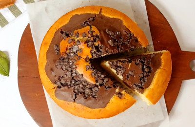 Vanilla and Chocolate Swirl Cake