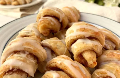 Grandma Womack's Delicious Butterhorn Cookies