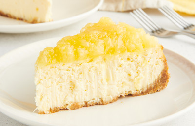 Pineapple Cinnamon Cheesecake