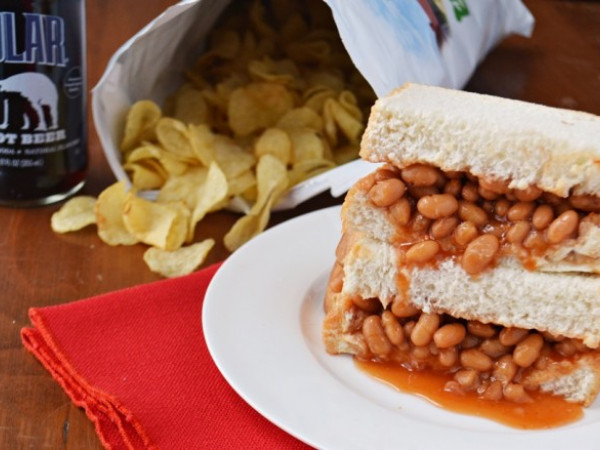 Delicious Bean Sandwiches