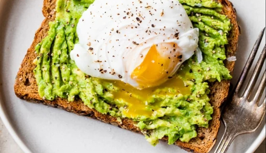 Avocado Toast with Egg for One