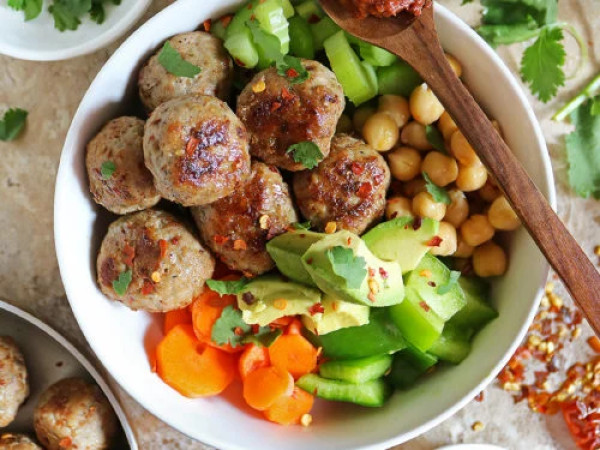 Tia's Savory Turkey Meatballs