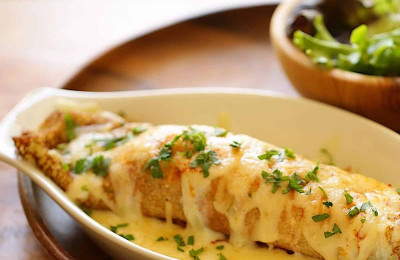 Street-Style Chicken Crepes