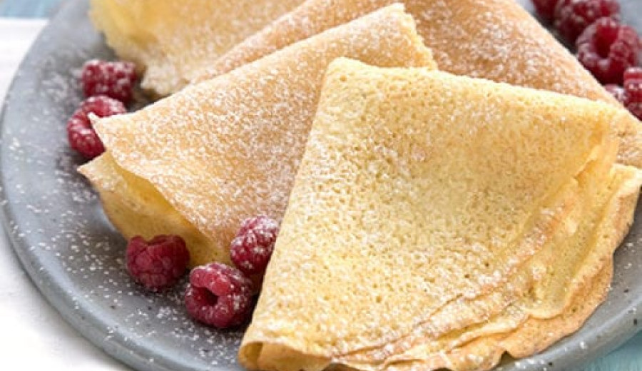 Savory Breakfast Crepes with Low Carbs