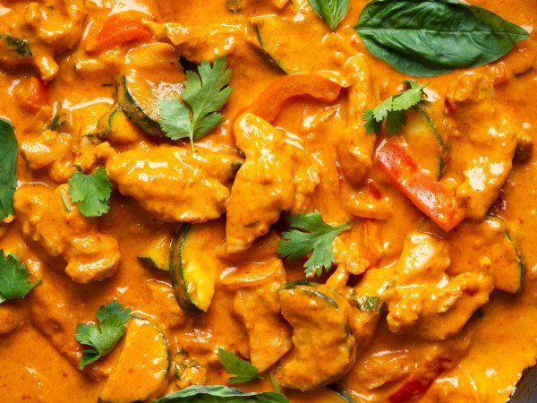 Thai Style Chicken Curry