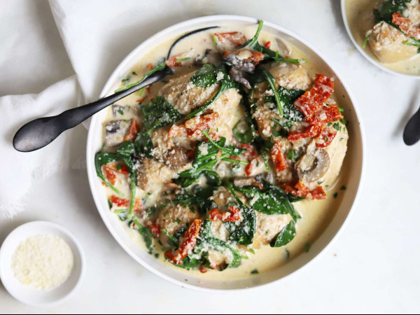 Simple Tuscan Chicken in the Instant Pot®