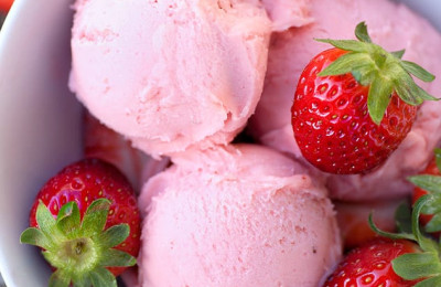 Strawberry Ice Cream Without Churning for Keto Dieters