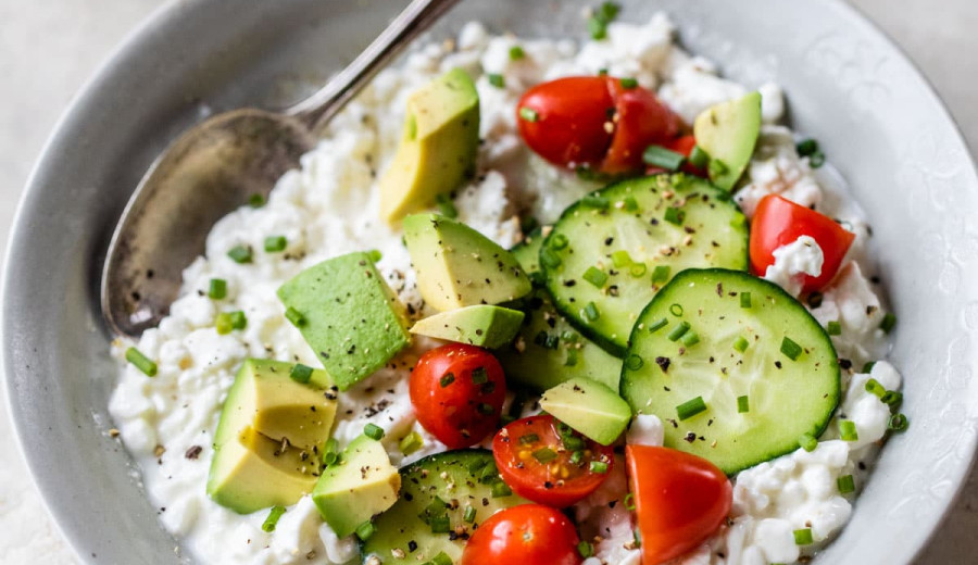 Cottage Cheese Morning Bowl