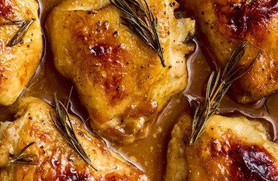 Maple-Dijon Chicken Thighs Made in the Instant Pot®