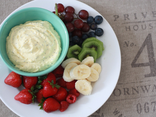 Lemon and Poppy Seed Fruit Dip
