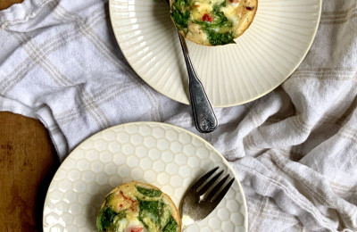 Mini Pizza Frittatas in Muffin Tins