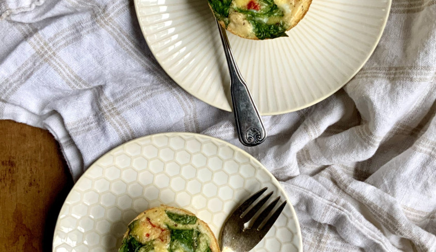 Mini Pizza Frittatas in Muffin Tins