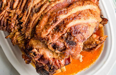 Instant Pot® Ham with Honey-Sriracha Glaze