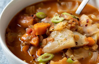 Quick Vegetarian Cabbage Soup in the Instant Pot