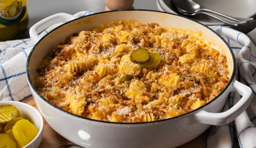 Mac and Cheese with Dill Pickles