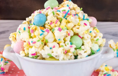 Easter-Themed Popcorn Treat