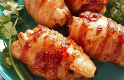 Baked Chicken Thighs Wrapped in Creamy Bacon