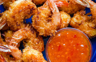 Oven-Baked Coconut Shrimp with Pineapple Dip