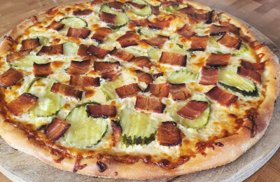 Pizza with Garlic, Bacon, and Pickles