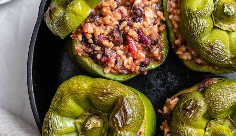 Simple Vegan Stuffed Peppers