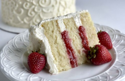 Delicate Strawberry Layer Cake