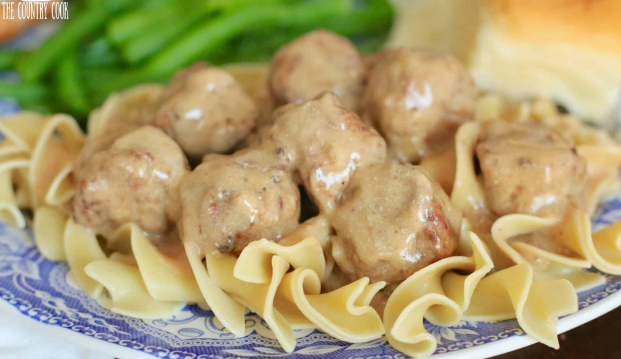 Swedish Meatballs Made in a Slow Cooker