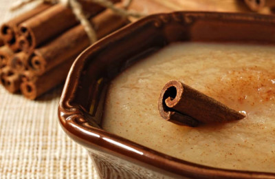 Cinnamon Quince Sauce