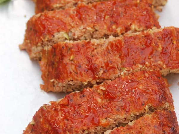 Turkey and Quinoa Zucchini Mini Meatloaves
