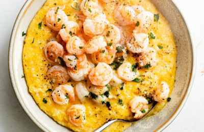 Shrimp and Grits with a Southwestern Twist