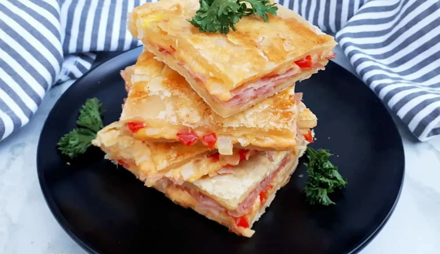 Ham and Cheese Sheet Pie