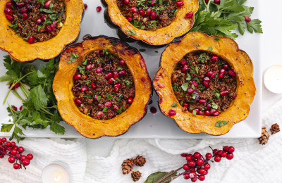 Quinoa-Filled Acorn Squash
