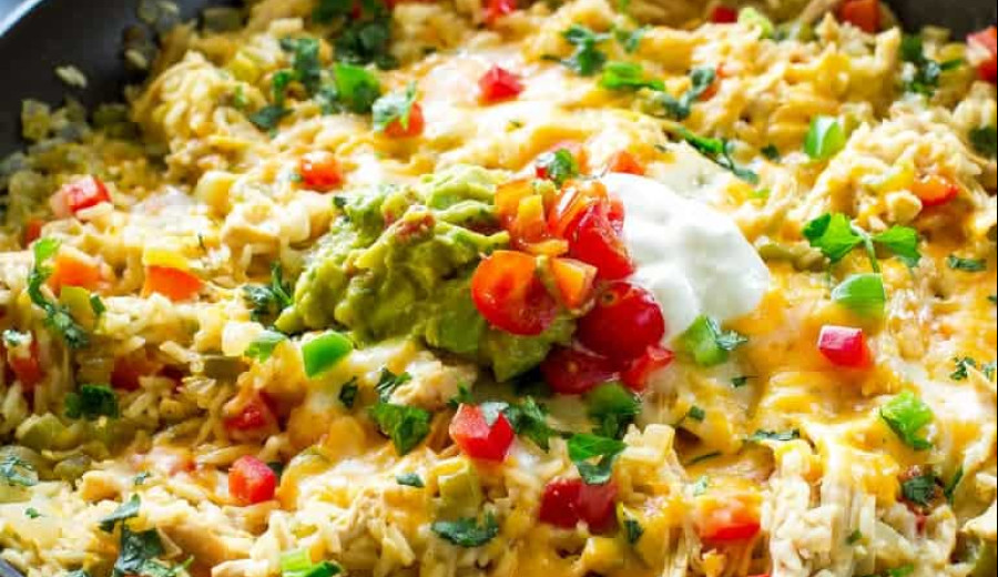 Skillet Chicken and Rice with Fajita Flavors