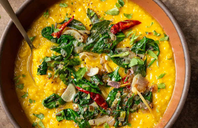 Spinach and Lentils Indian Style
