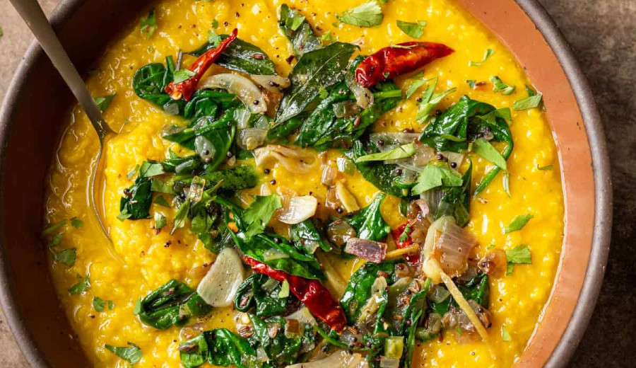 Spinach and Lentils Indian Style