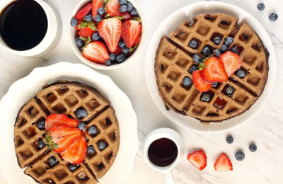 Chocolate Zucchini Waffles Without Gluten