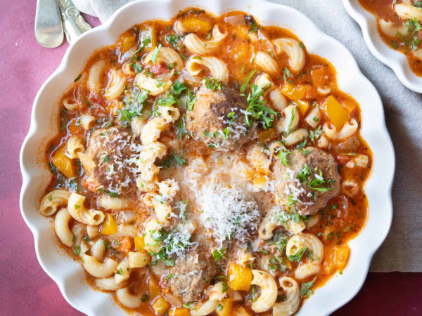 KK's Hearty Italian Meatball Soup