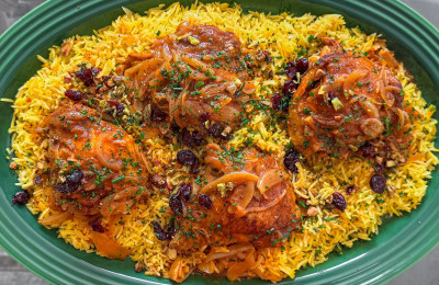 Flavorful Saffron Chicken Rice